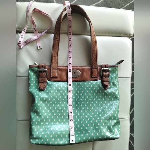 Fossil Key-Per Green Ladybug Purse - Picture 12 of 14